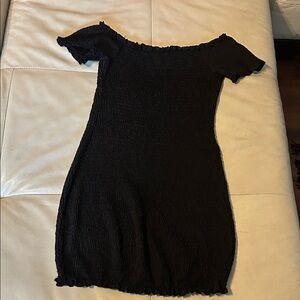Chic Black Off-Shoulder Mini Dress